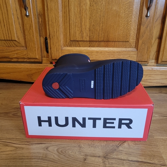 Hunter Black Winter & Rain Boots - Picture 2 of 12